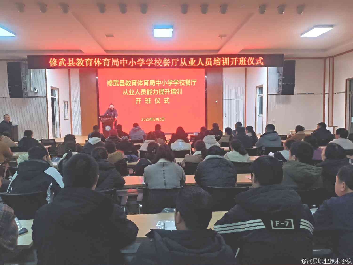2edb9c1b48dec9e3b8ac3c984bcd510.jpg